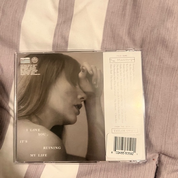 Signed Tortured Poets Department CD - Picture 8 of 8